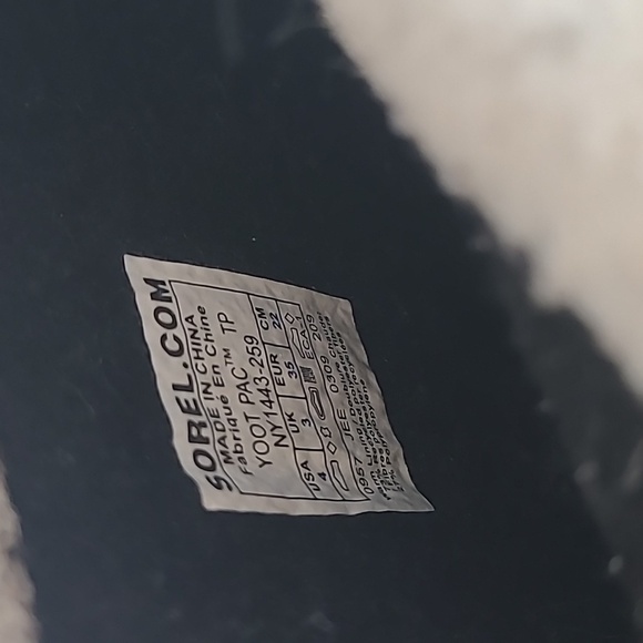 Sorel Waterproof Boots - Picture 4 of 8